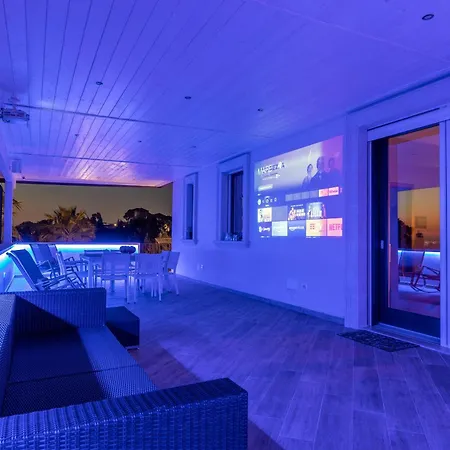 ヴィラ Gentileschi カザラーノ